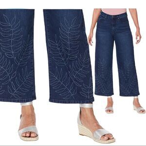 - D2 Diane Gilman Petite Cropped Wide Leg Jean
